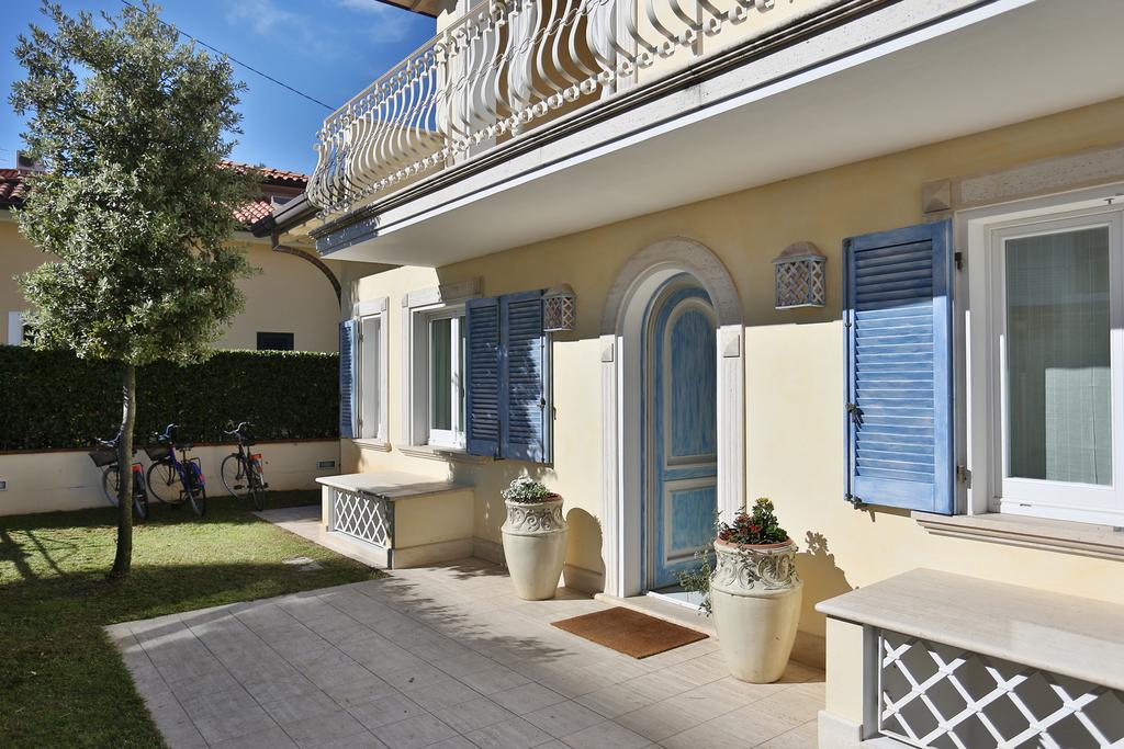 Le Camere Del Soleado Marina di Pietrasanta Exterior photo